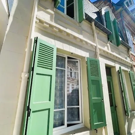 Semesterbostad House Near Hypercenter Trouville-sur-mer